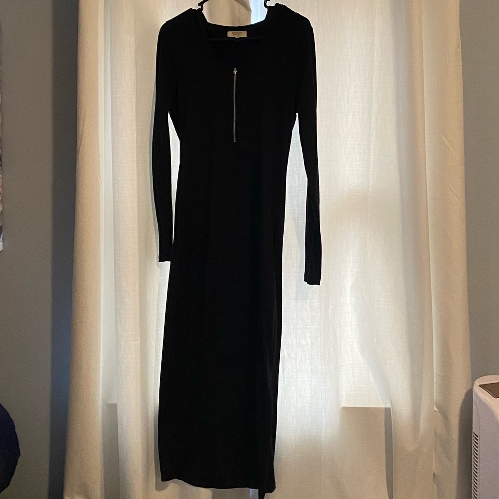 Knee length body con dress with zipper detail and hoodie! Super soft too!